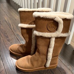 MICHAEL Michael Kors Brown Ankle Boots with Cream Trim